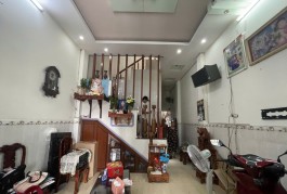 Chỉ 5.3 TỶ TL! 54M², 4 Tầng/5PN – HẺM XE HƠI – Quang Trung Gò Vấp!